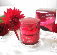 アスタリフトのロングセラーアイテム“ジェリーアクアリスタ”がリニューアル☆