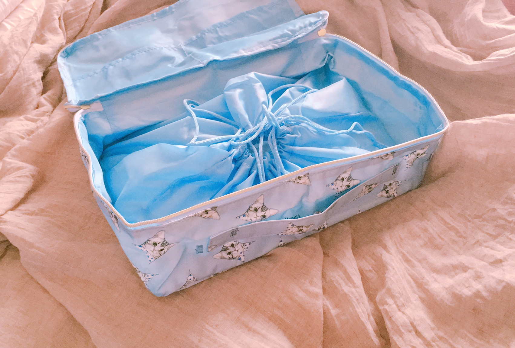 【マキア10月号】深田恭子さん表紙で本日発売!特別豪華付録は新作KANEBO(カネボウ)のリフトセラム1,260円相当でお得すぎ!_1_1