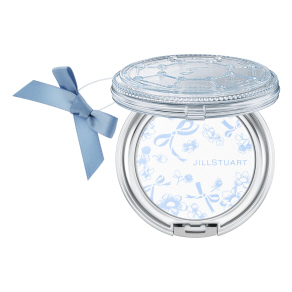 サムシングピュアブルー　イノセントフェイスパウダー