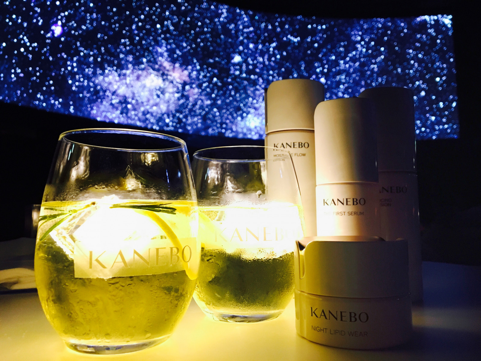 Image title Image title