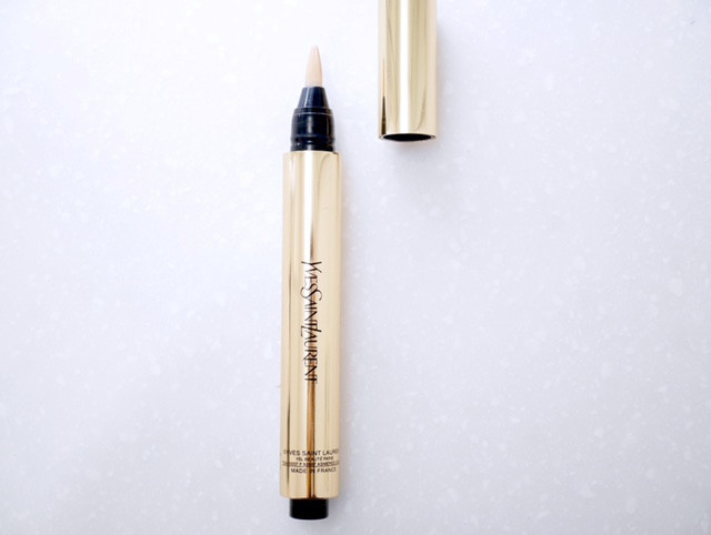 【プロ直伝!】ハイライトを活用した小顔効果メイク