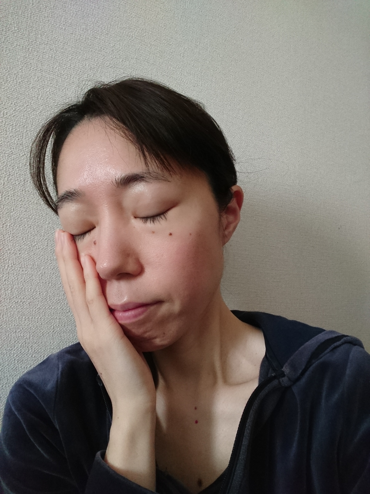 Image title Image title