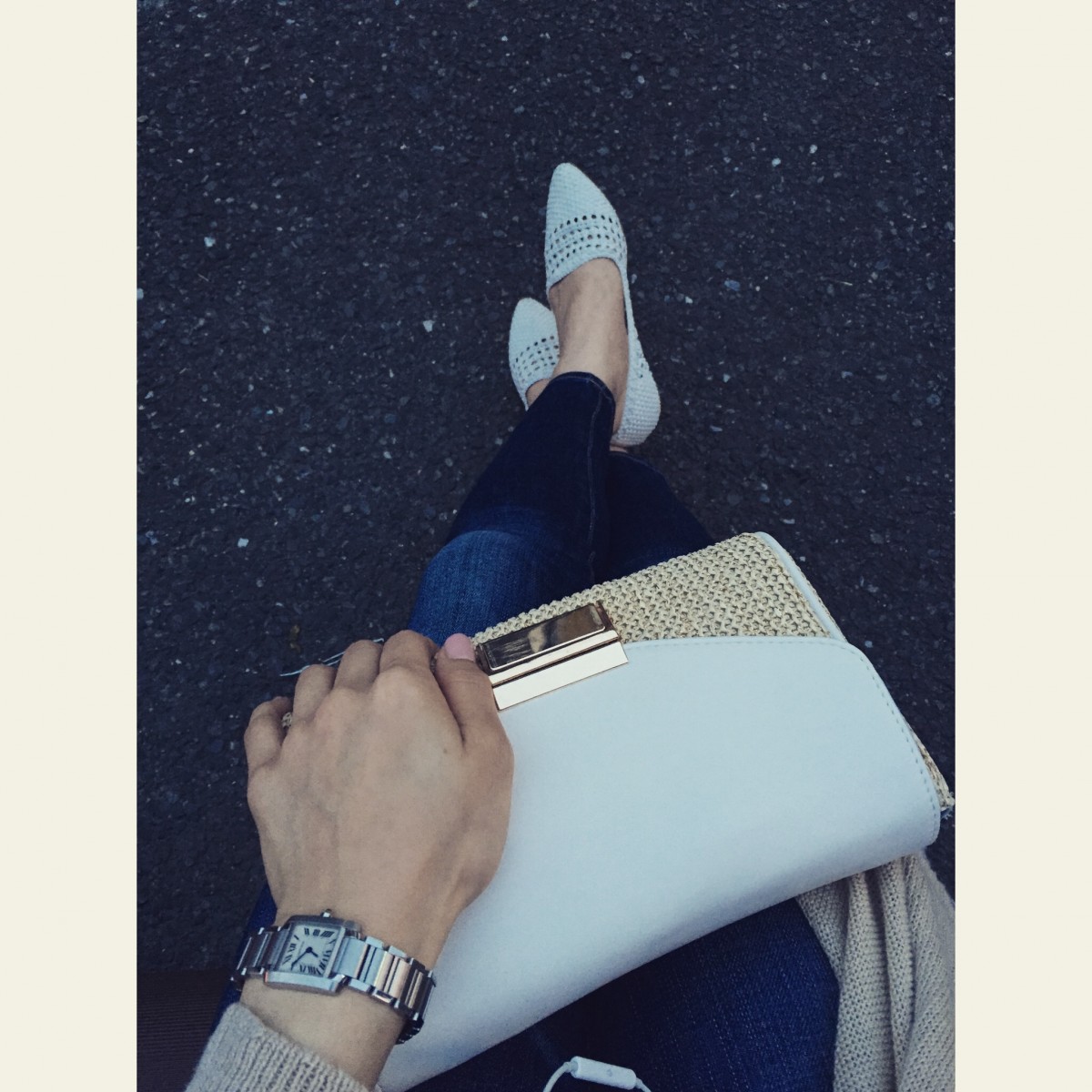 Image title Image title