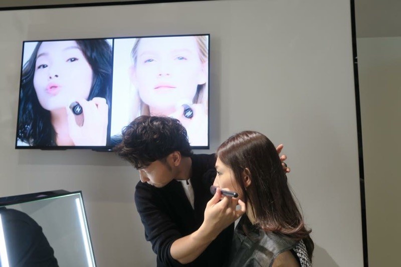 Image title Image title