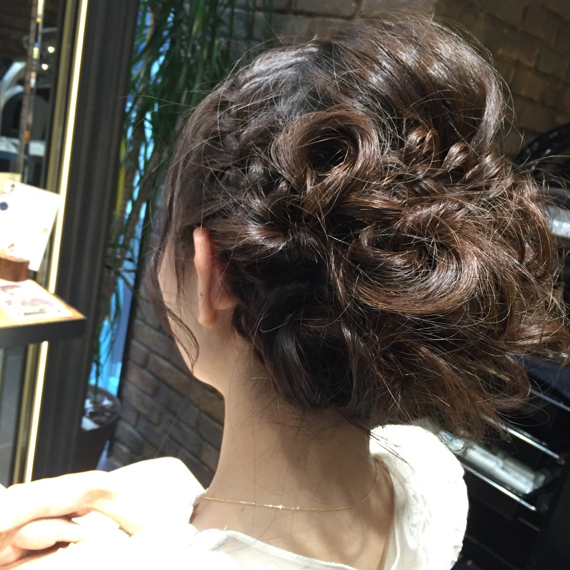 Image title Image title