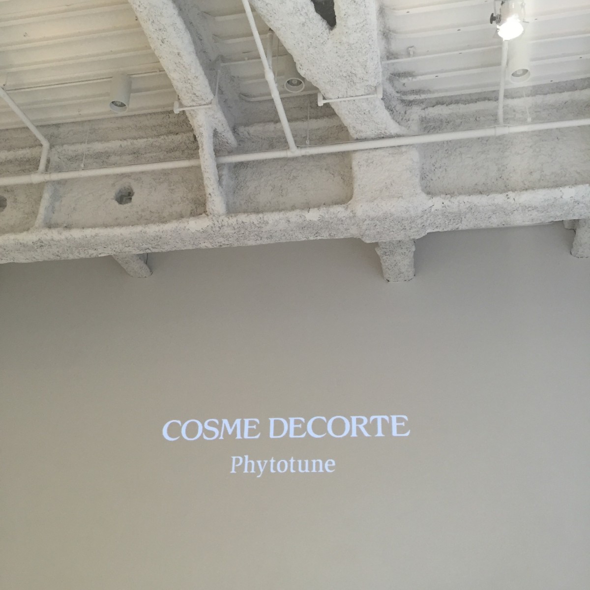 Image title Image title