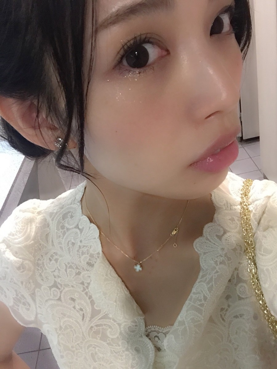 Image title Image title