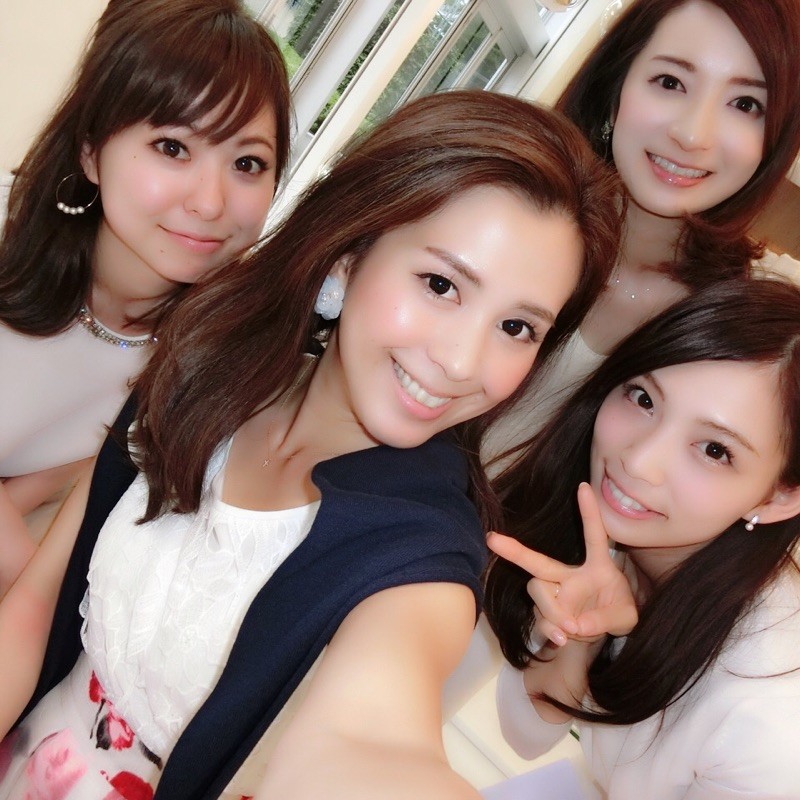 Image title Image title