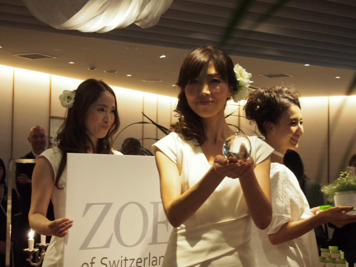 Image title Image title