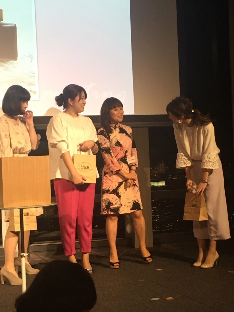 Image title Image title