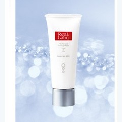 リアルラボ プラスチャージドトーニングウォッシュ