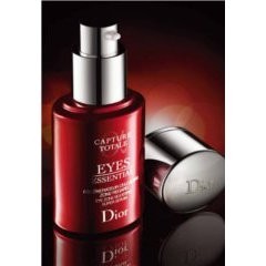ディオール(DIOR) カプチュール トータル アイ エッセンシャル